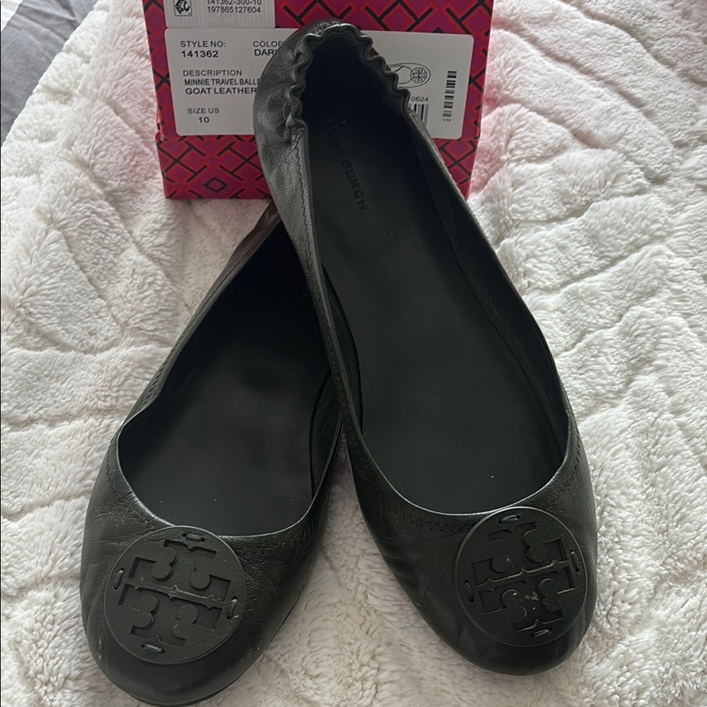 Tory Burch green emerald Quilted Ballet Flats size 10 , goat leather
